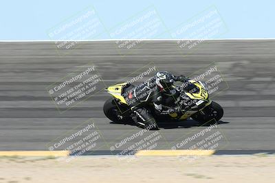 media/May-10-2025-Race Pace (Sat) [[db32fef2da]]/Vested/3-Bowl Set 1 (9am)/